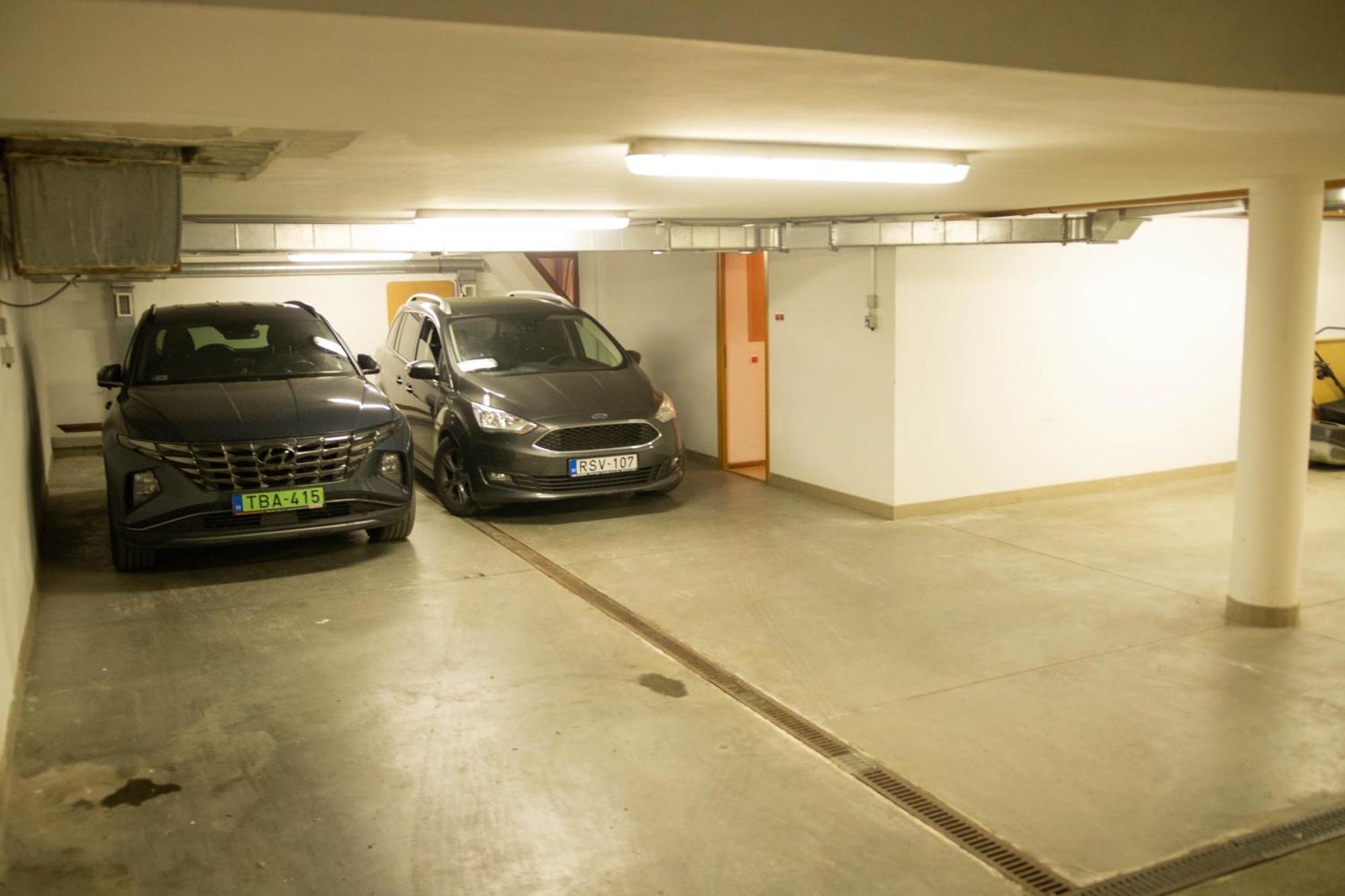 Gardonyi Apartman Lejlighed Eger Eksteriør billede