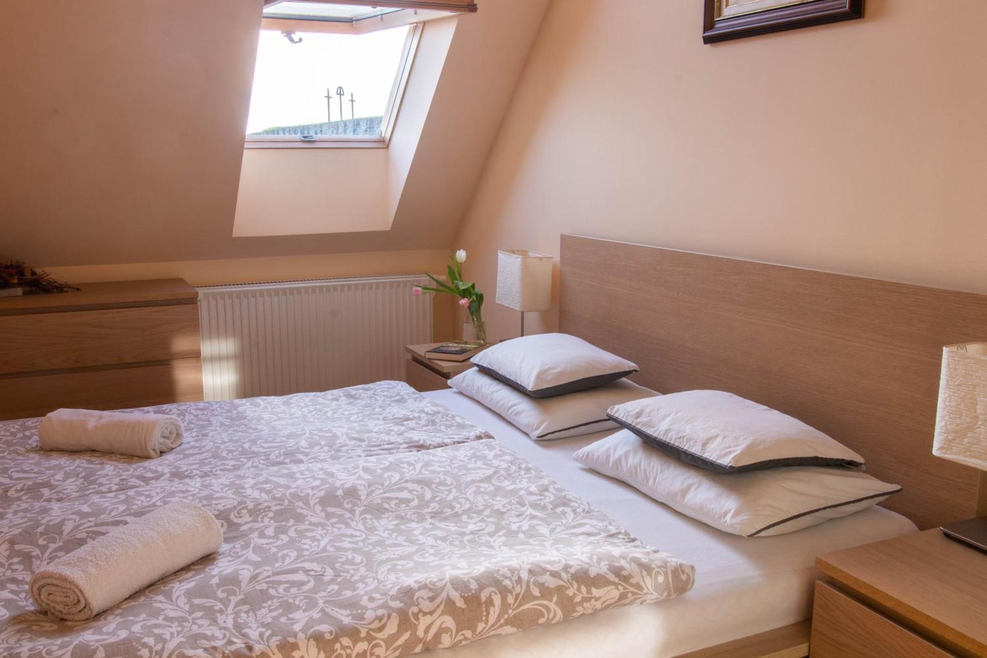 Gardonyi Apartman Lejlighed Eger Eksteriør billede
